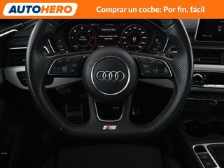 Audi A4 2.0 TDI S Line