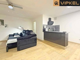 Local comercial en venta en Los Castros - Castrillón - Eiris en Coruña (A)