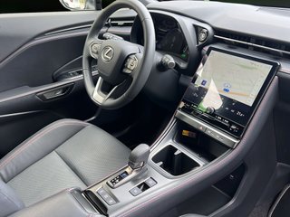 Lexus LBX 1.5 HEV Elegant Plus 100 kW (136 CV)