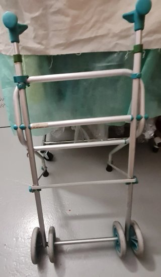 Andador Plegable para Casa