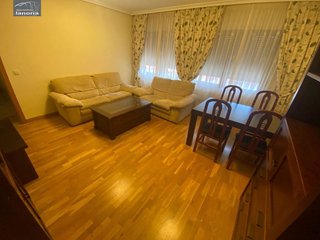 Piso en alquiler en Franciscanos en Albacete
