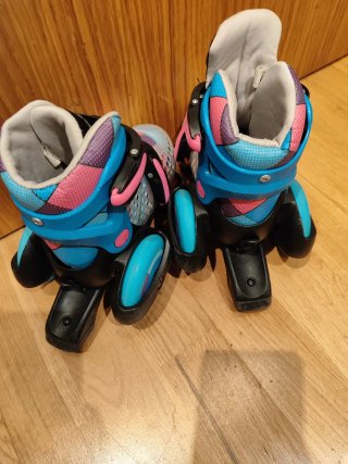 Patines 4 Ruedas AVIGO Niña