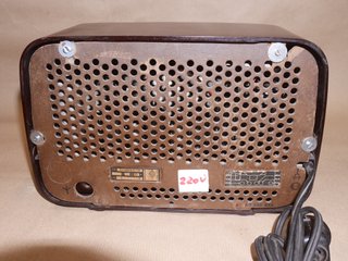Radio Antigua Marrón