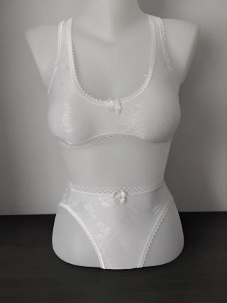Conjunto Avent Top y Braguita Blanco