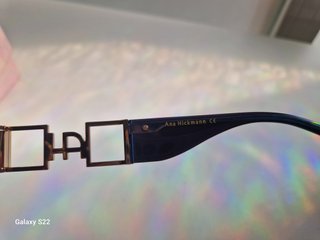 Gafas de sol Ana Hickman doradas y moradas