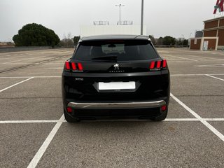 Peugeot 3008 2018 unico propietario