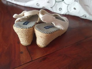 Alpargatas cuña Dulce Rubio Talla 39
