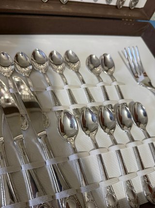 Cubertería de plata completa