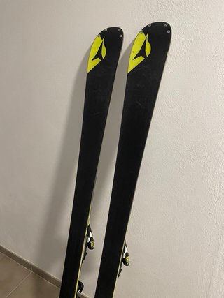 Esquís Atomic 178 cm