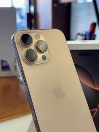 iPhone 16 Pro 256GB Oro