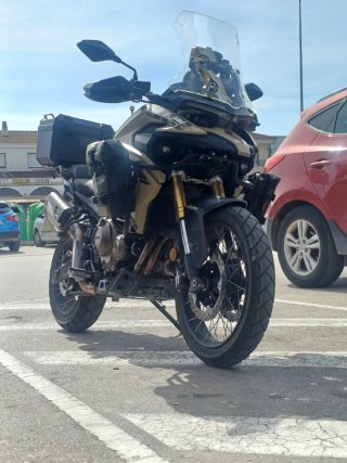 Moto Voge 625 DSX Beige nueva!! Con accesorios