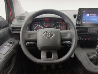 Toyota Proace City 1.5D Family Active L1 96 kW (131 CV)