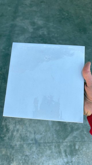 Baldosa blanca 20x20