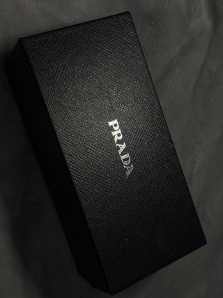 Gafas de sol Prada negras ORIGINALES