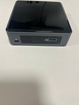 Mini PC Intel NUC i5 8259U 8GB RAM 250GB NVME