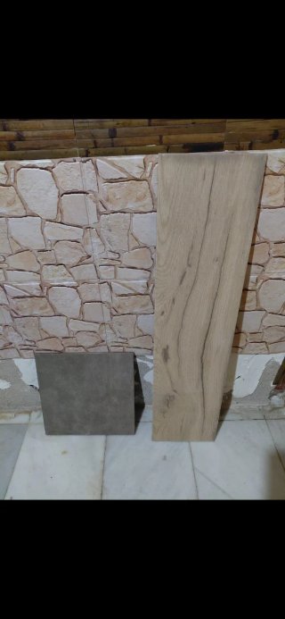 Suelo porcelánico imitación madera y piedra