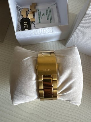 Reloj Guess Bañado en Oro