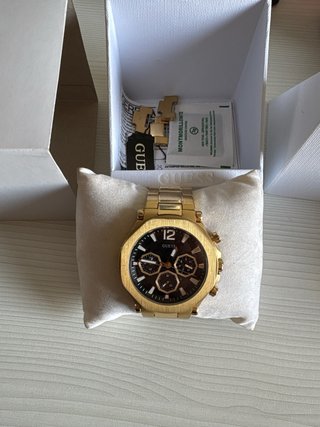 Reloj Guess Bañado en Oro