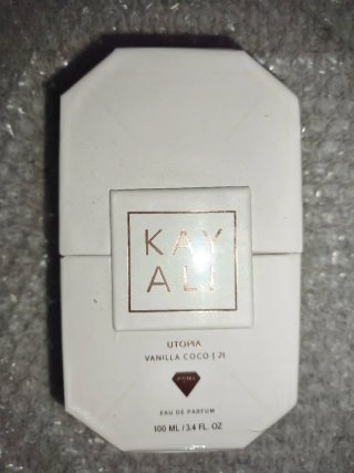 Perfume Kayali Utopia Vanilla Coco 21 Eau de Parfu