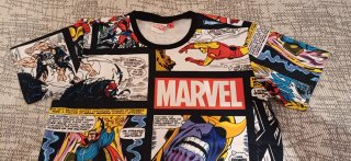 Camiseta Marvel Cómics Súper Héroes Talla L