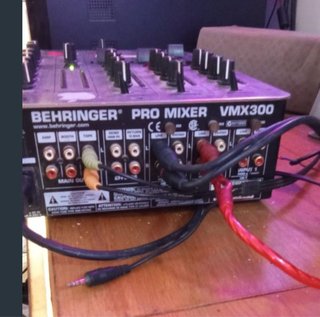 Mesa de mezclas Behringer VMX300
