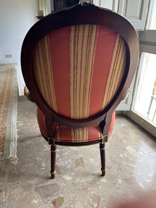 Sillón Luis XVI detalles oro
