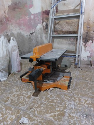 Sierra Radial Profesional Carpintero