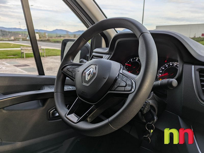 Renault Trafic 2024, foto 15