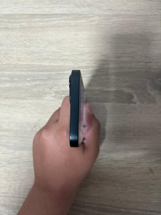 iPhone 13 Negro bateria al 82%