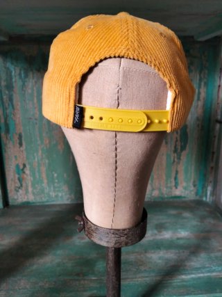 Gorra Goorin Bros Corduroy Naranja
