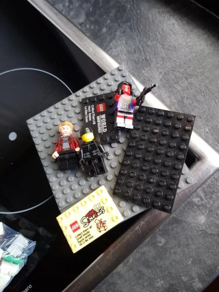 Mas de 2 kilos de piezas de construcción