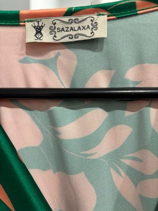 Vestido estampado floral verde y naranja T36
