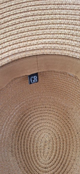 Sombrero de paja con cinta tropical