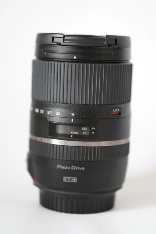 Tamron 16-300mm PZD Di II F/3.5-6.3 Canon EF