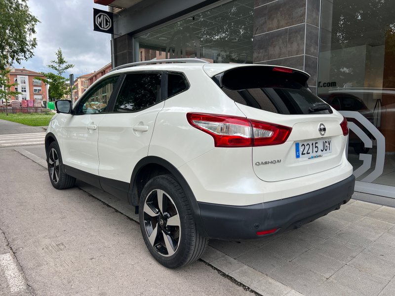 Nissan Qashqai 1.6 DIGT 163cv 2015 foto 2