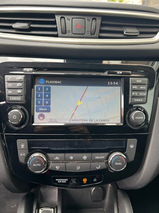 222€/Mes Nissan Qashqai 1.6 DIGT 163cv 2015