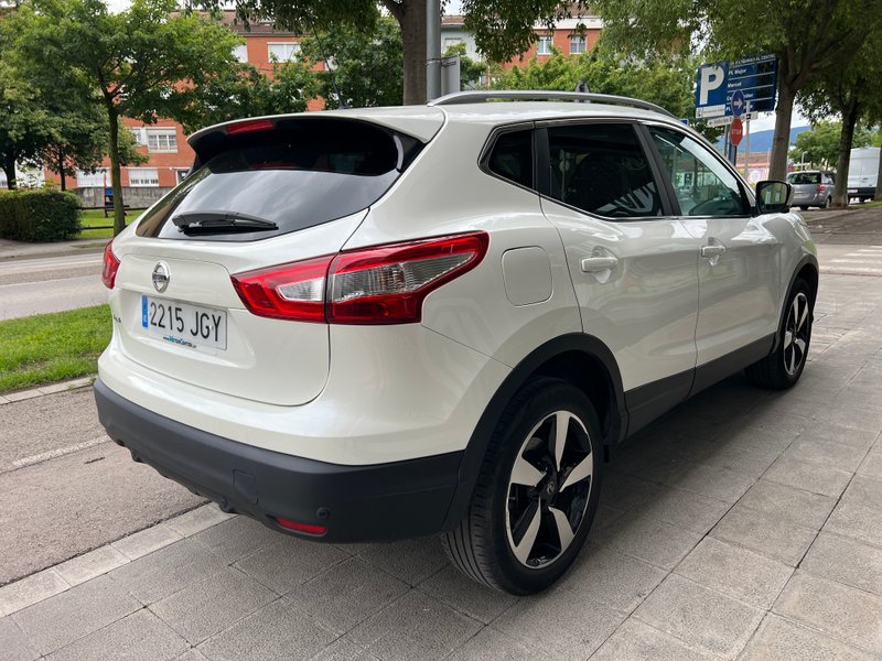Nissan Qashqai 1.6 DIGT 163cv 2015 foto 3