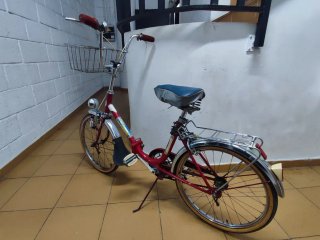Oferta! Bicicleta Plegable Roja con Cesta