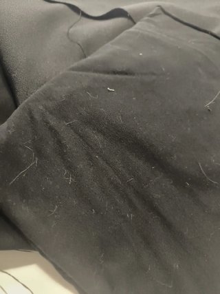Retales de tela negra