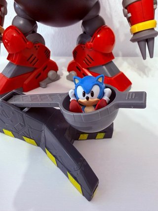 Sonic Eggman Gigante + Robot