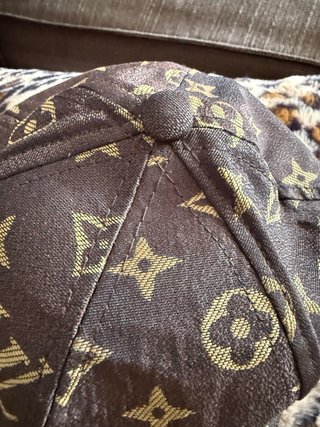 Gorra Louis Vuitton Marrón