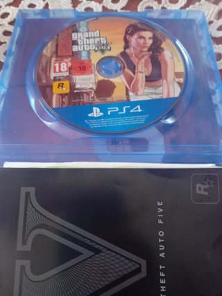 GTA V Premium Edition PS4