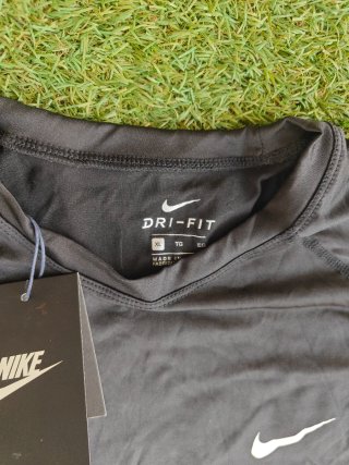 Camiseta Nike Dri-Fit manga larga XL