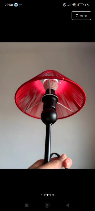 Lámpara de mesa roja y negra con bombilla incluida