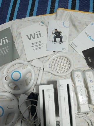2 Consolas Nintendo Wii Blancas