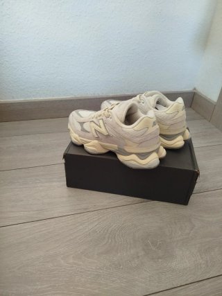 Zapatillas New Balance Beige/Gris