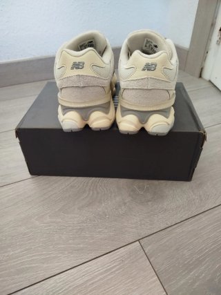 Zapatillas New Balance Beige/Gris