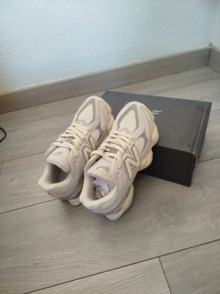 Zapatillas New Balance Beige/Gris
