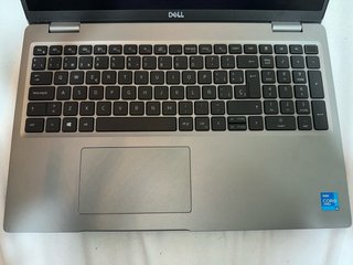 Portátil Dell Latitude 5520 Grigio