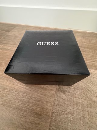 Pulsera Guess como nueva
